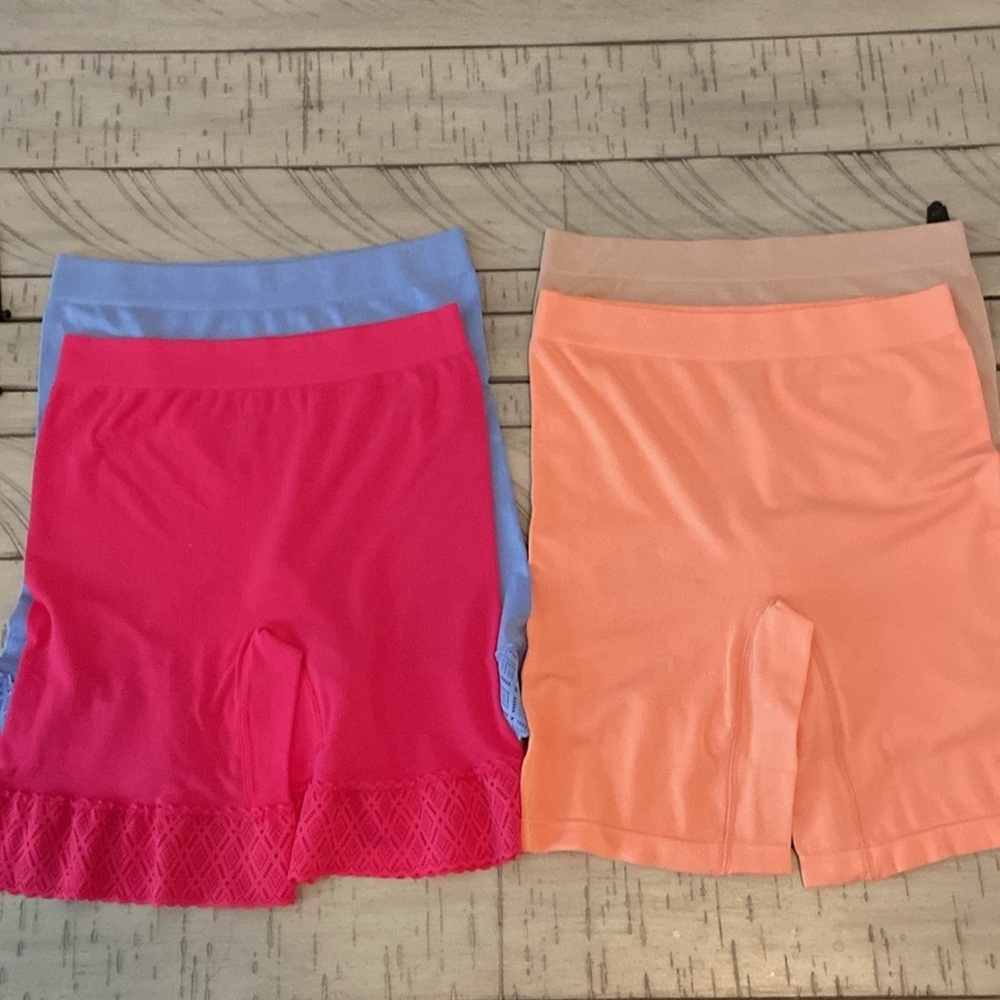 Breezies Comfort Breeze Set of 4 Seamless Long Leg Panty Brights Size S - Picture 6 of 12